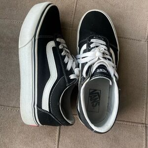 Vans slight platform super cute— laces can be washed